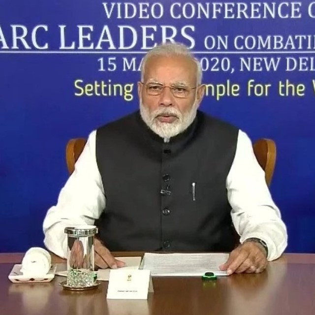 PM Modi appeals to the public, do not leave the city and run towards the village, stay where you are PM Modi appeals to the public, do not leave the city and run towards the village, stay where you are